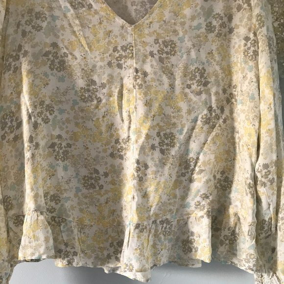 Lucky Brand Floral Blouse (NWT) - Picture 5 of 11